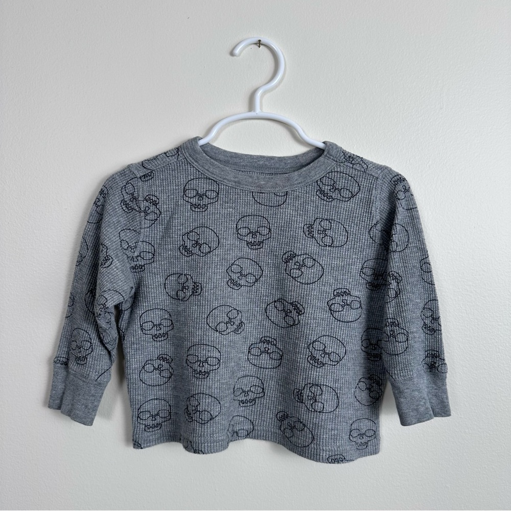 SOLD - Old Navy Grey Waffle Long Sleeve Top